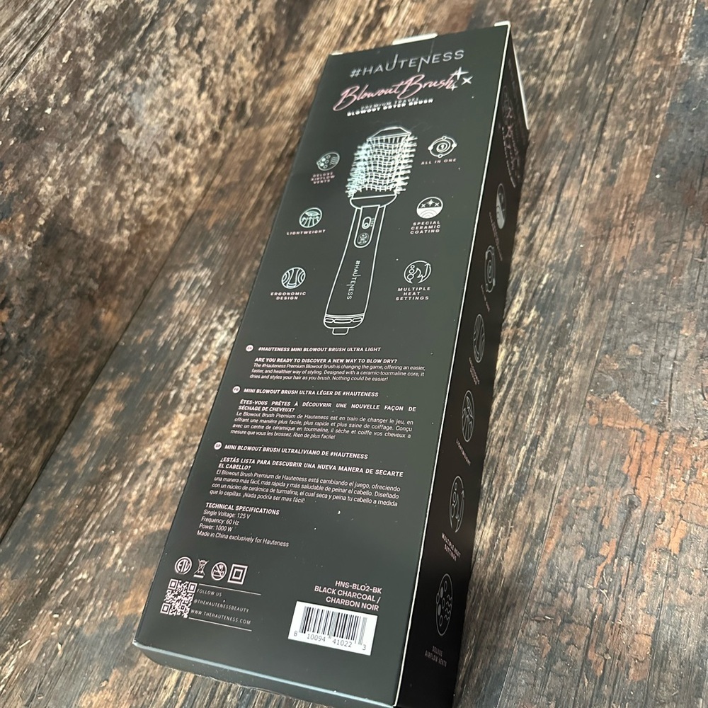 Hauteness Black Charcoal Ceramic Hair Blowout Dryer Brush - Picture 5 of 5